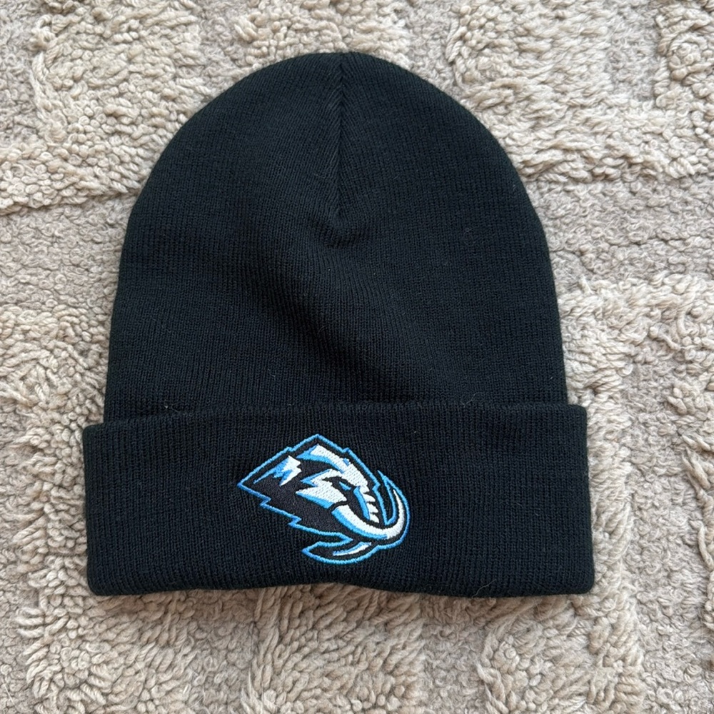 Utah Mammoth beanie hat unisex one size NHL